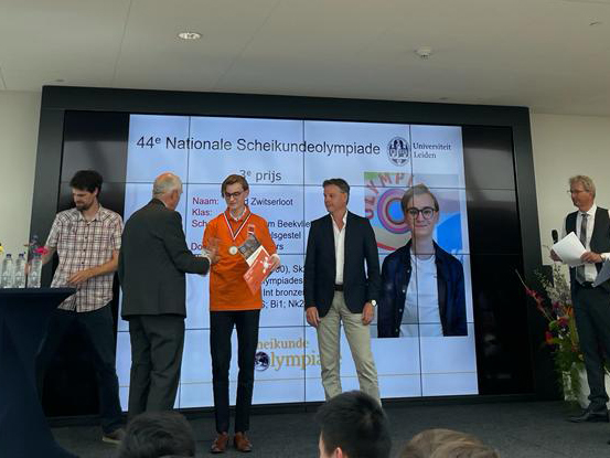 Prijsuitreiking Scheikunde Olympiade