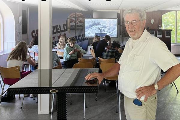 Wij willen de jeugd een spiegel voorhouden